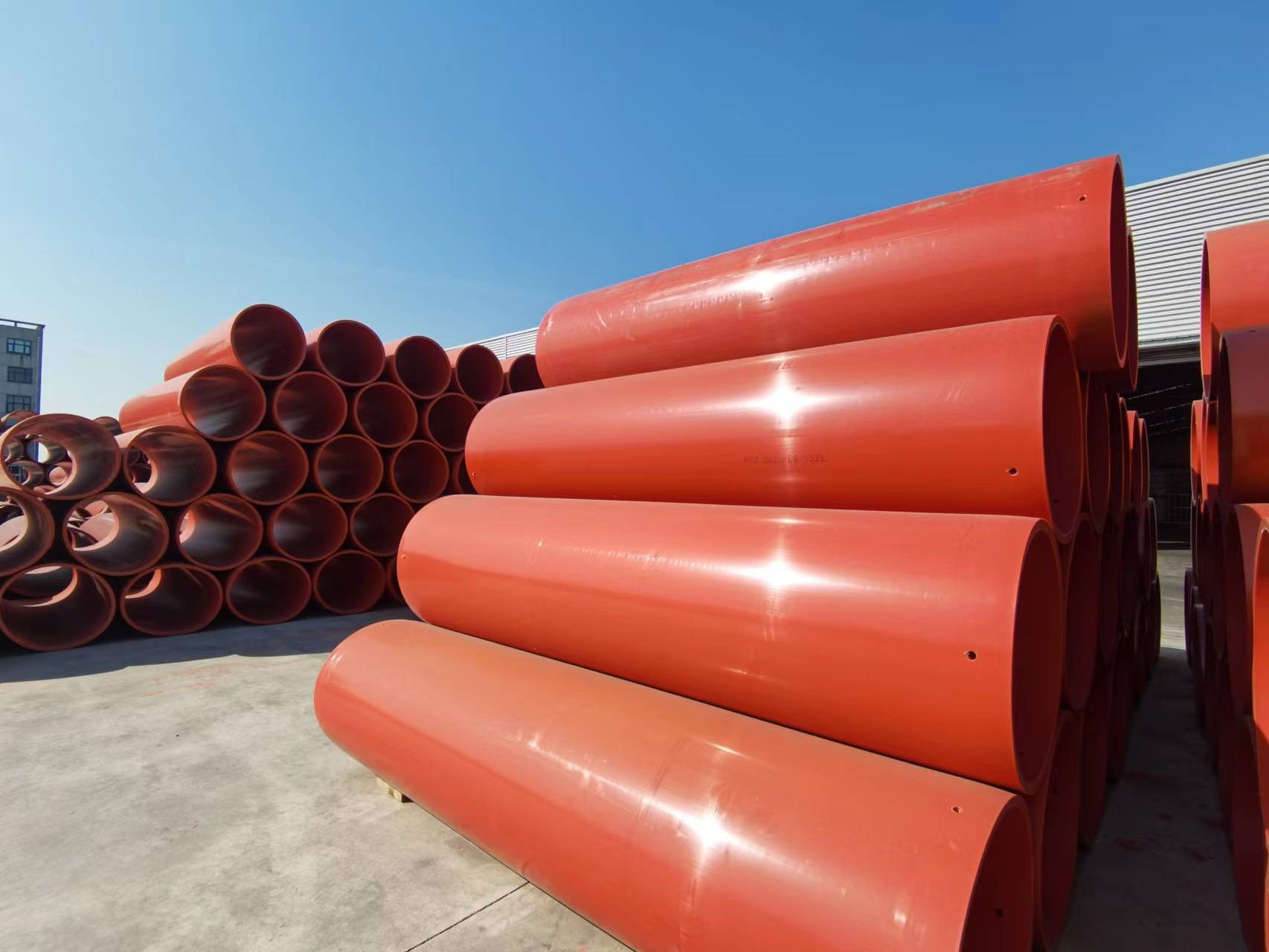 正舉新材第三代隧道逃生管道生產廠家口徑1米優(yōu)勢明顯